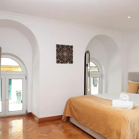 ゲストハウス Lx Factory